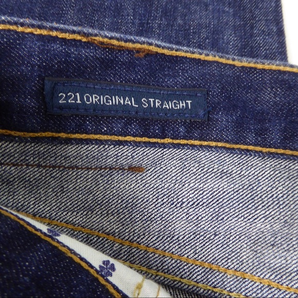 Lucky Brand 221 Original Straight Denim Jeans NWT Whiskered / Distressing - Picture 9 of 9
